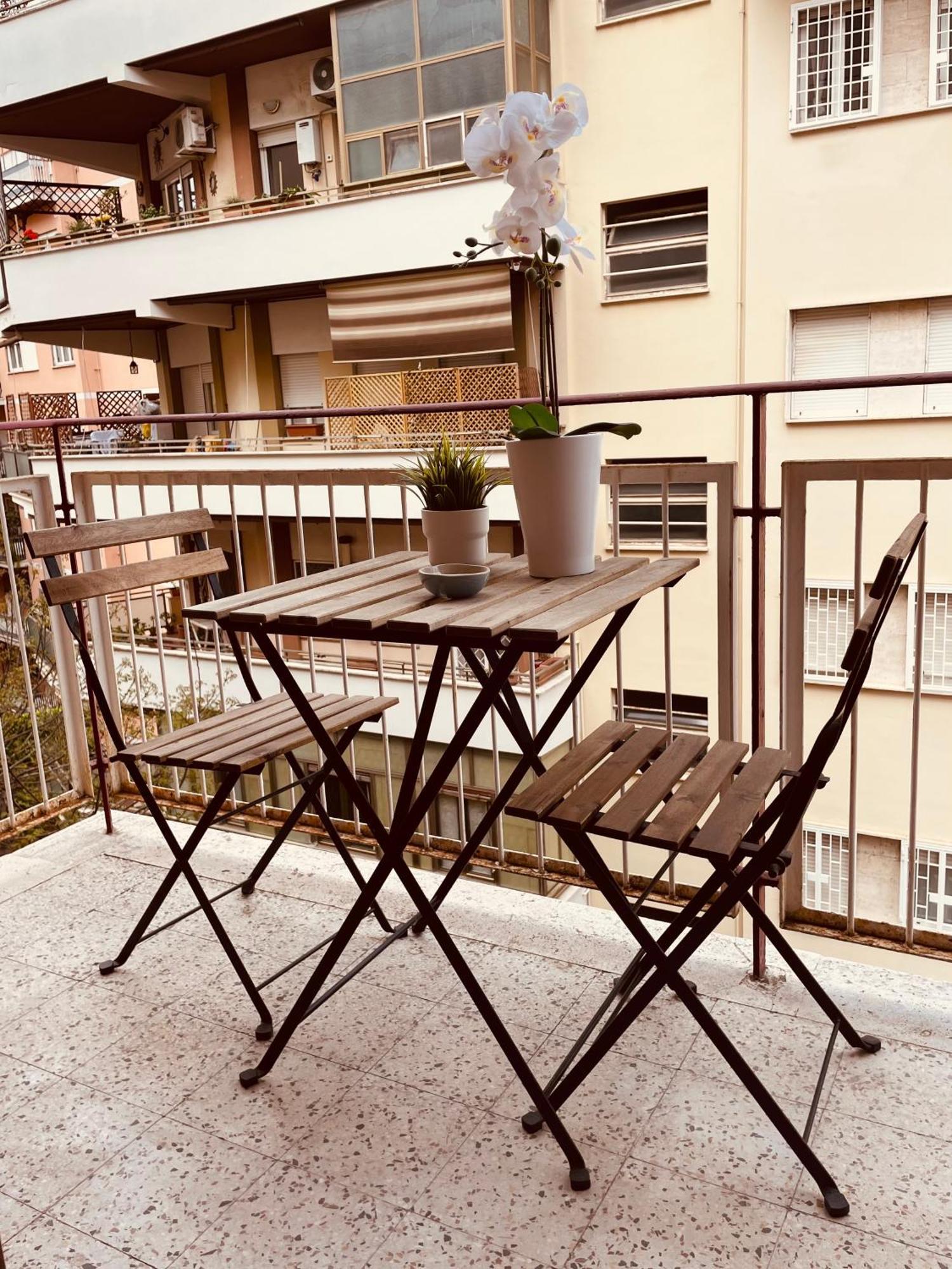 Lazy Time Apartment ローマ エクステリア 写真